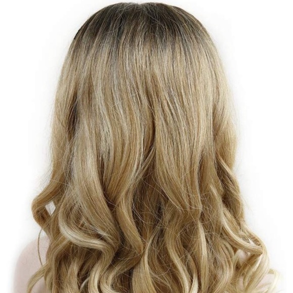 TAMI 26” 3 TONE CURLY OMBRÉ LACE-FRONT WIG ✨ NWT* main image 8